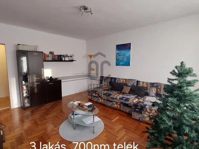 Eladó ház Pécs 220 nm