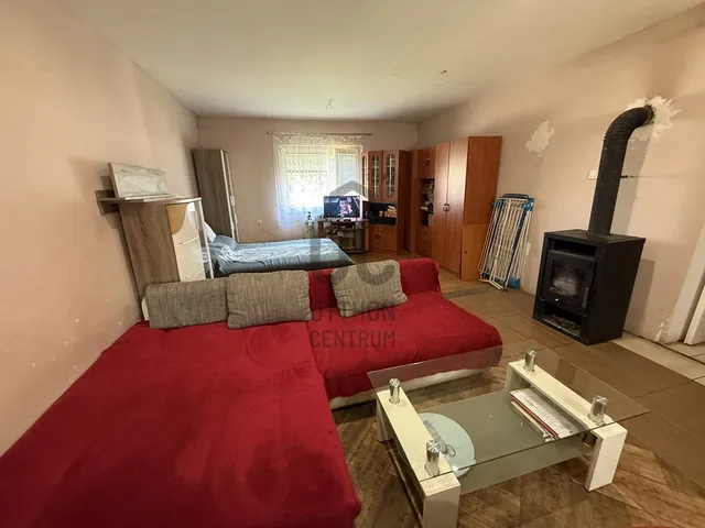 Eladó ház Pécs, Basamalom 64 nm