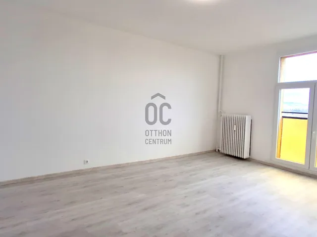 Eladó lakás Pécs, Uránváros 46 nm