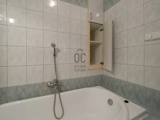 Eladó lakás Pécs, Belváros, János utca 68 nm