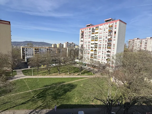 Eladó lakás Pécs, Kertváros 50 nm