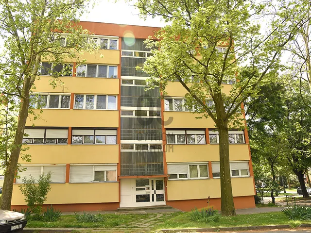 Eladó lakás Pécs, Kertváros 59 nm