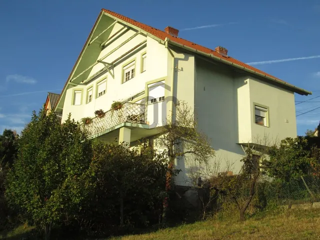 Eladó ház Pécs, Ürög 72 nm