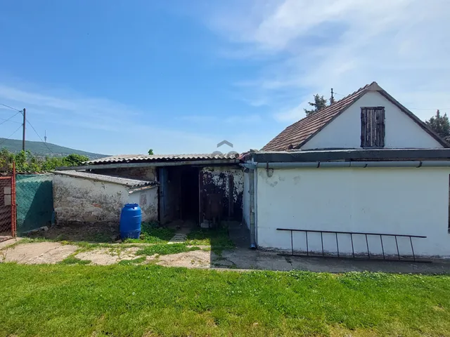 Eladó ház Pécs, Ürög 70 nm