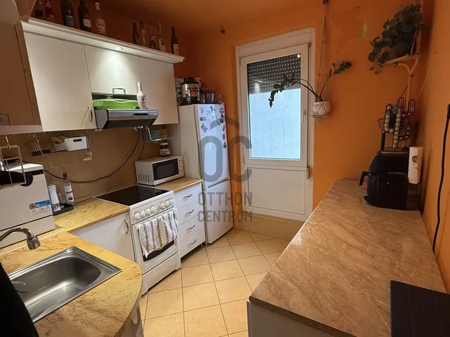 Eladó lakás Pécs, Kertváros 50 nm