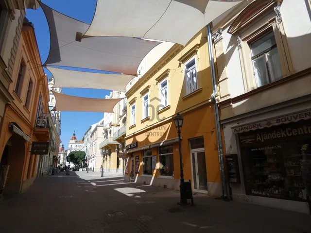 Eladó lakás Pécs, Belváros 22 nm