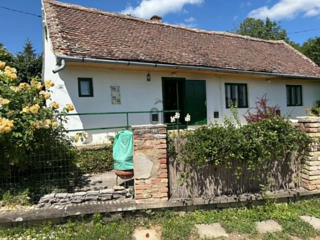 Eladó ház Pécsvárad 54 nm