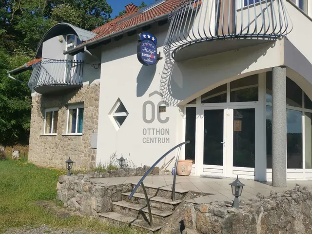 Eladó kereskedelmi és ipari ingatlan Abaliget 280 nm
