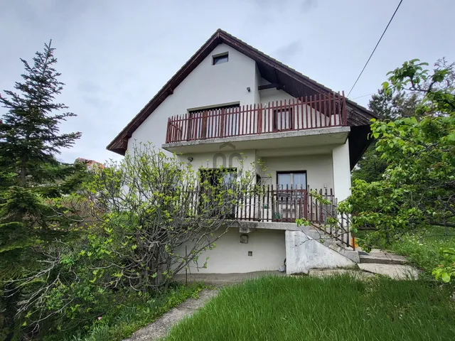 Eladó ház Pécs, Mecsekoldal 192 nm