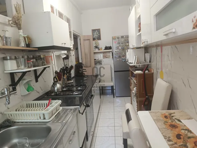 Eladó lakás Komló 52 nm