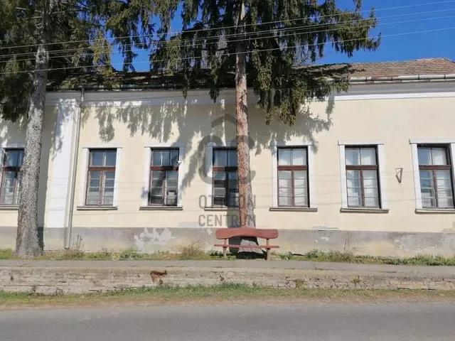 Eladó ház Baranyajenő 184 nm