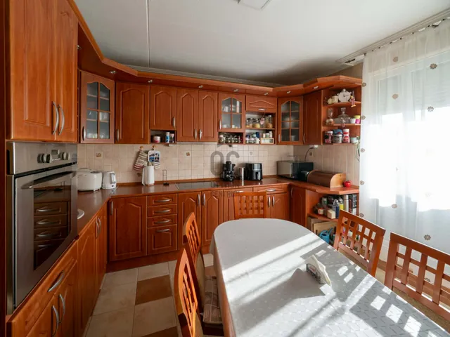 Eladó lakás Szentlőrinc 67 nm