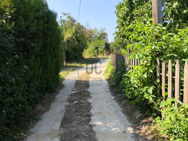 Eladó nyaraló Pellérd 15 nm