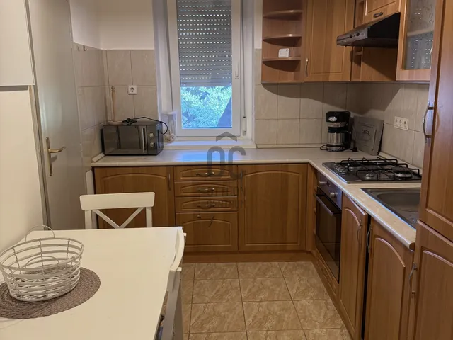 Eladó lakás Pécs, Belváros 65 nm