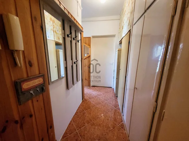 Eladó lakás Pécs, Uránváros 53 nm