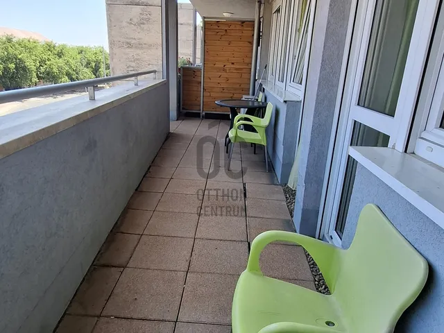 Kiadó lakás Pécs, Belváros 88 nm