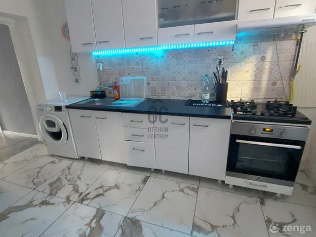 Eladó ház Pécs, Vasas 71 nm