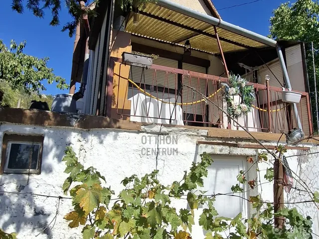 Eladó ház Pécs, Patacs 35 nm