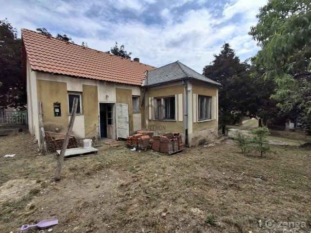 Eladó ház Bakonya 60 nm