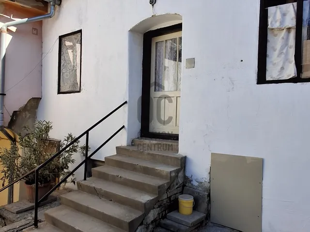 Eladó lakás Pécs, Tettye 41 nm