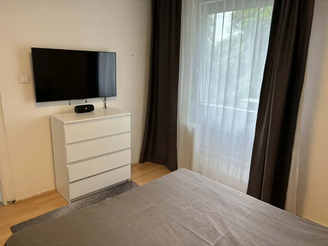 Eladó lakás Pécs, Kertváros 52 nm