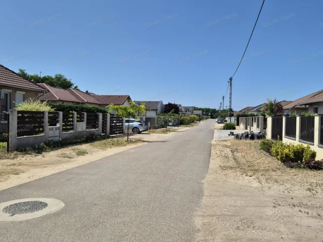 Eladó telek Kecskemét, Katonatelep 600 nm