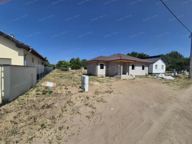 Eladó telek Kecskemét, Katonatelep 600 nm