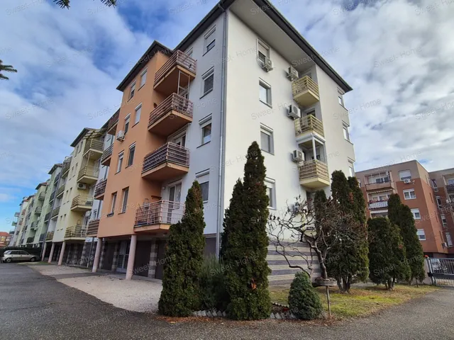 Eladó lakás Kecskemét, Széchenyiváros 86 nm