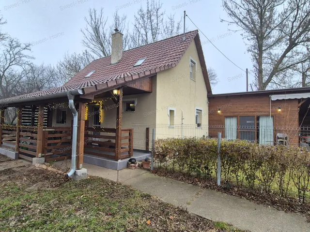 Eladó ház Kecskemét, Méntelek 130 nm