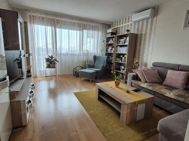 Eladó lakás Kecskemét, Széchenyiváros 64 nm