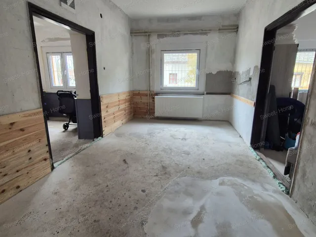 Eladó ház Kecskemét, Belváros 100 nm