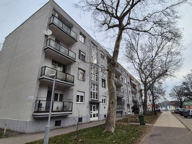 Eladó lakás Kecskemét, Belváros 41 nm