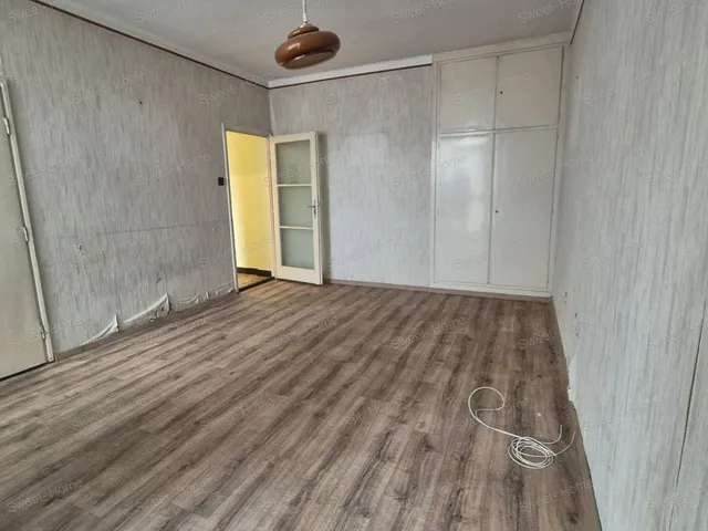 Eladó lakás Kecskemét, Belváros 41 nm