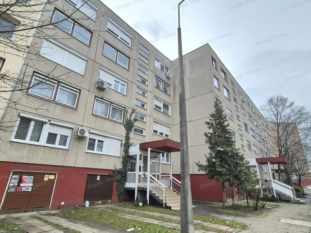 Eladó lakás Kecskemét, Széchenyiváros 54 nm