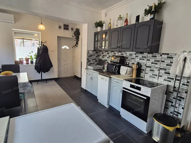 Eladó ház Nyárlőrinc 65 nm