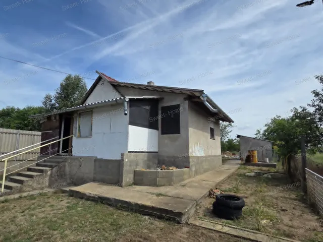 Eladó ház Kecskemét, Hetényegyháza 50 nm