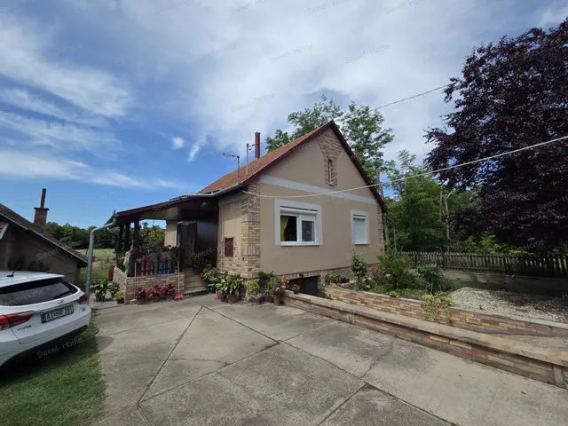 Eladó ház Lakitelek 80 nm