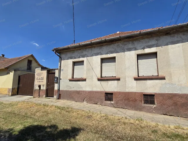 Eladó ház Nagykőrös 120 nm