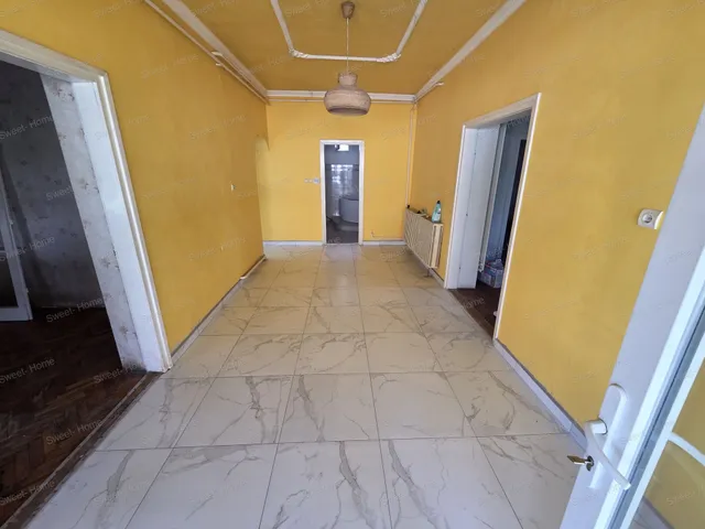 Eladó ház Tiszaalpár 110 nm