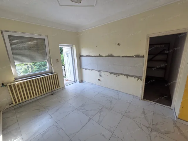 Eladó ház Tiszaalpár 110 nm
