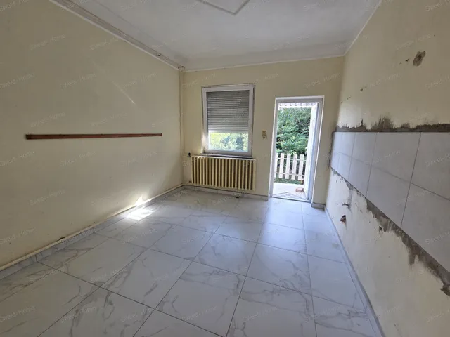 Eladó ház Tiszaalpár 110 nm