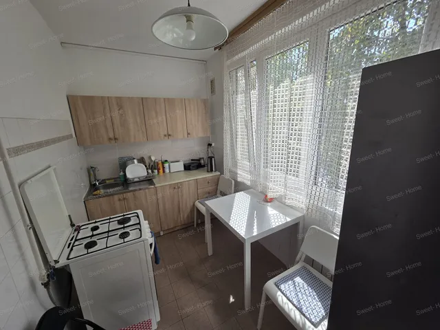 Eladó lakás Kecskemét, Széchenyiváros 54 nm