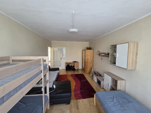Eladó lakás Kecskemét, Széchenyiváros 54 nm