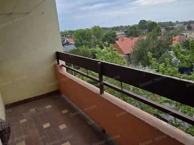 Eladó lakás Kecskemét, Hunyadiváros 62 nm