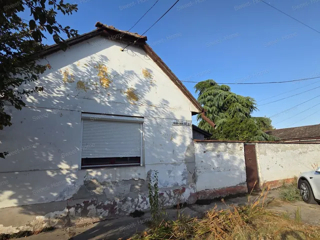 Eladó ház Kecskemét, Rendőrfalu 60 nm
