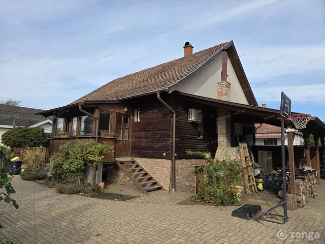 Eladó ház Izsák 170 nm