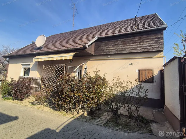 Eladó ház Kecskemét, Rendőrfalu 102 nm