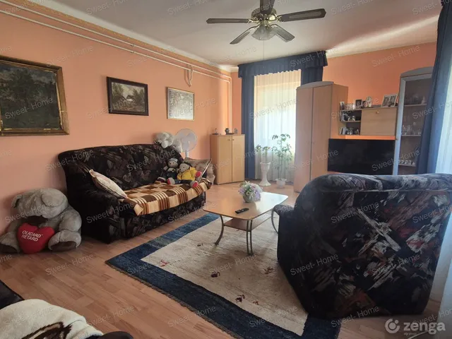 Eladó ház Kecskemét, Rendőrfalu 102 nm