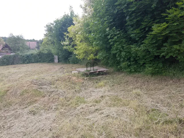 Eladó telek Bálványos 1196 nm