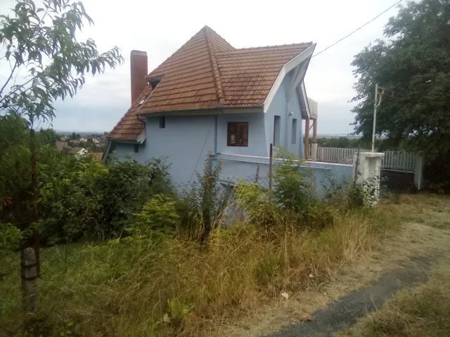 Eladó ház Zalakaros, Fürdőtelep 215 nm